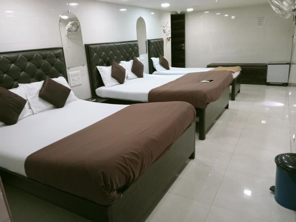 Hotel Qamar Bombay Esterno foto