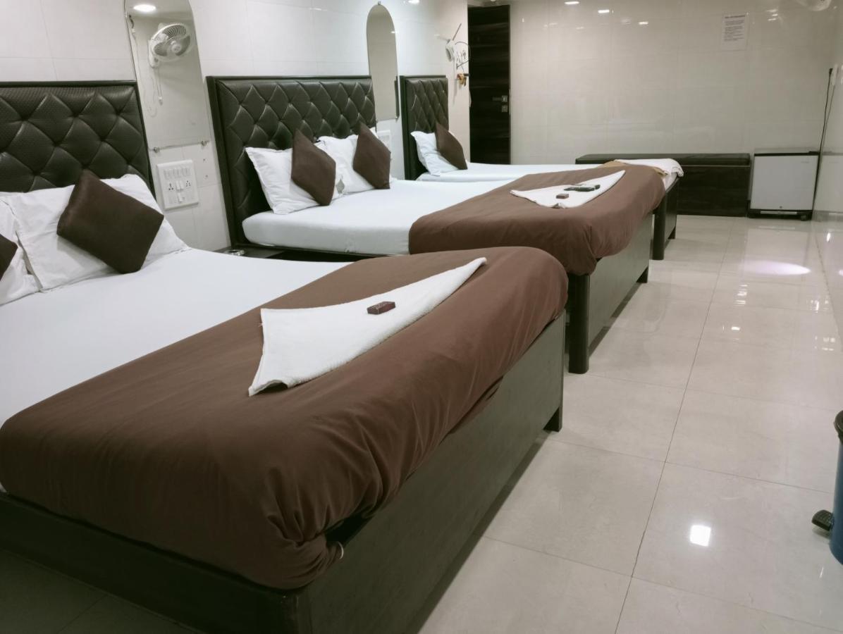 Hotel Qamar Bombay Esterno foto