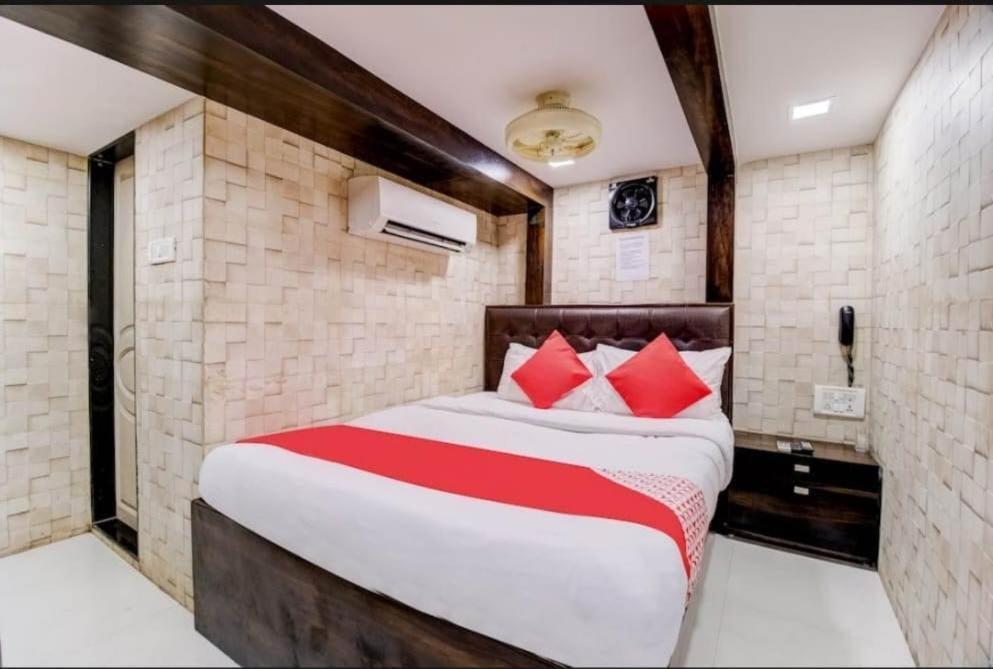 Hotel Qamar Bombay Esterno foto