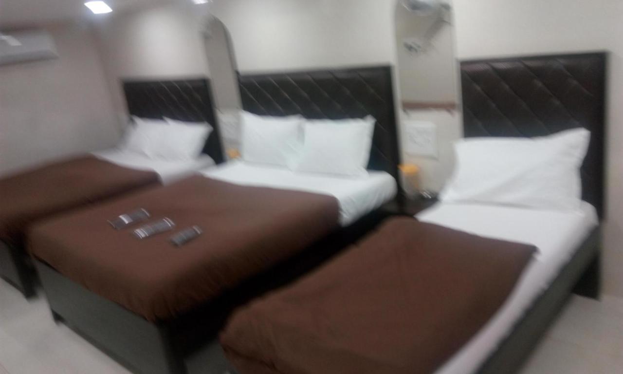 Hotel Qamar Bombay Esterno foto